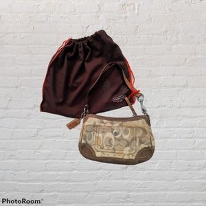 ♥️ SOLD♥️Authentic Signature Coach purse